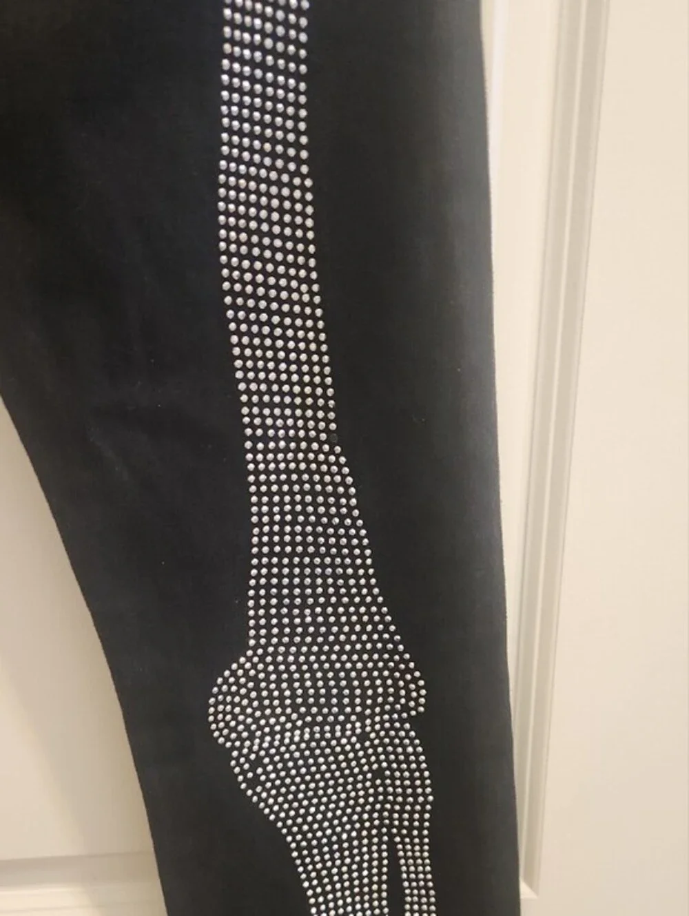 MNML stylish black